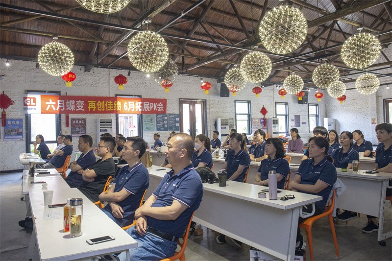 “六月蝶變 再創佳績”國林地板6月拓展PK會圓滿成功